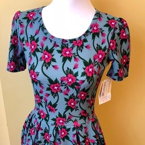 LuLaRoe XS NWT Amelia